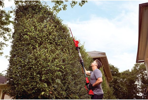 CRAFTSMAN Hedge Trimmer 18 Inch Dual Action Battery Powered-6